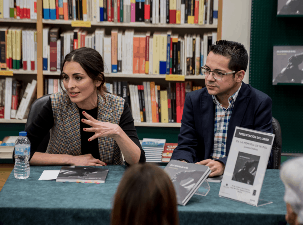 Presentación del libro "En la memoria de mi piel", de Susana Córdoba 13