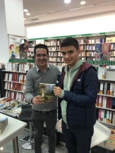 Firma de ejemplares en Librería Picasso 1