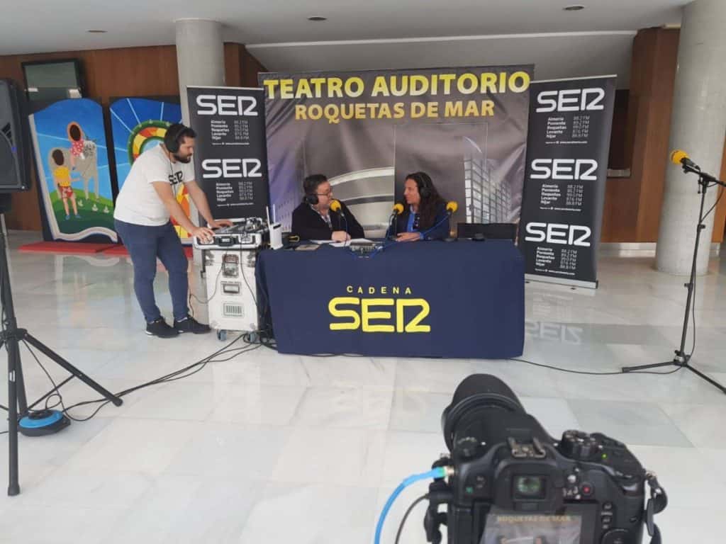 Entrevista en "Hoy por Hoy" de Cadena Ser (Aniversario Teatro Auditorio de Roquetas de Mar) 1