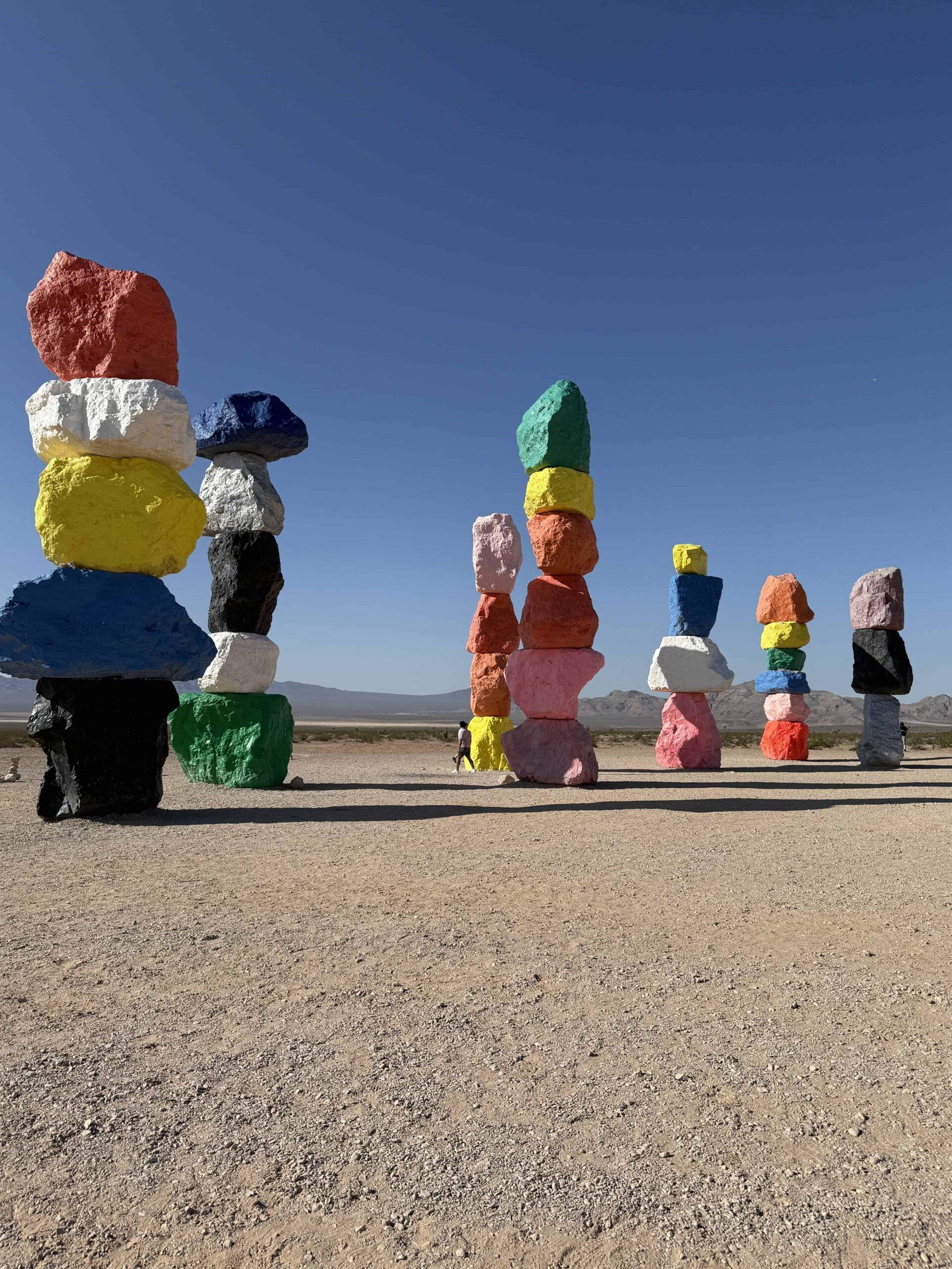 11 - Seven Magic Mountains 22 11 - Seven Magic Mountains 21